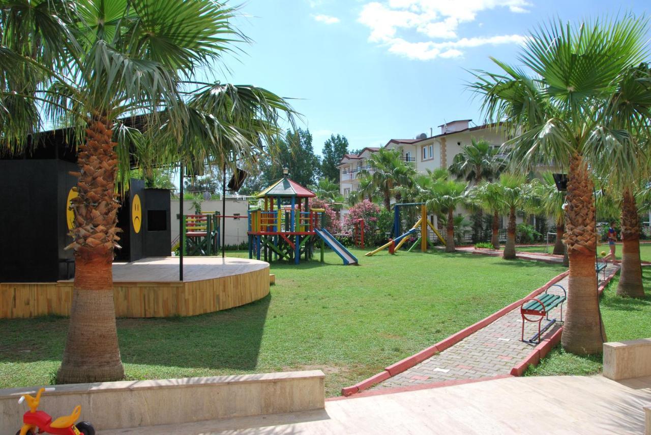 Castle Park Hotel Beldibi  Bagian luar foto