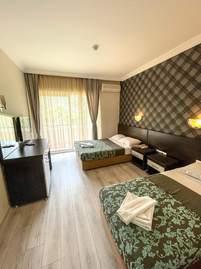 Castle Park Hotel Beldibi  Bagian luar foto