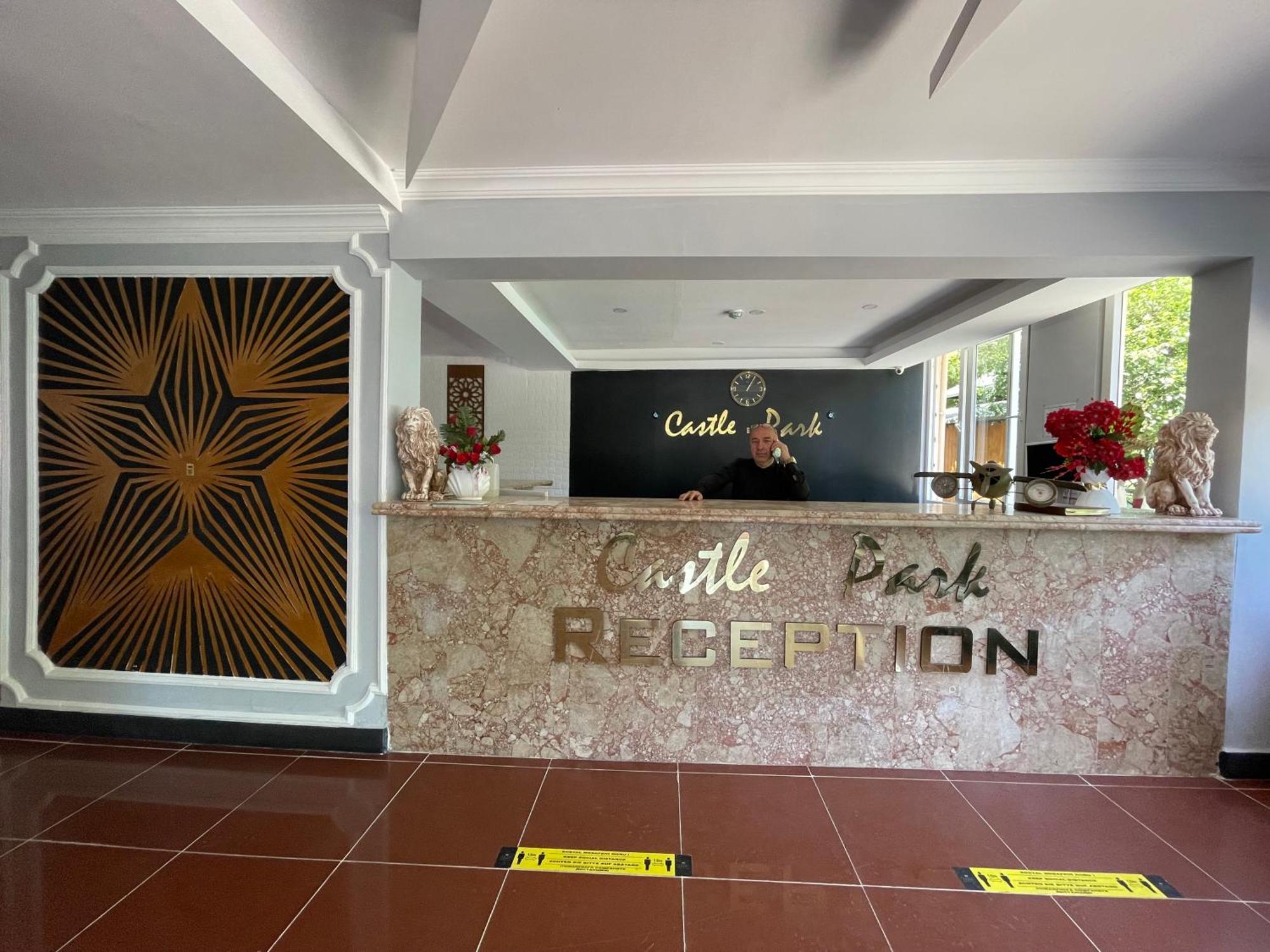 Castle Park Hotel Beldibi  Bagian luar foto